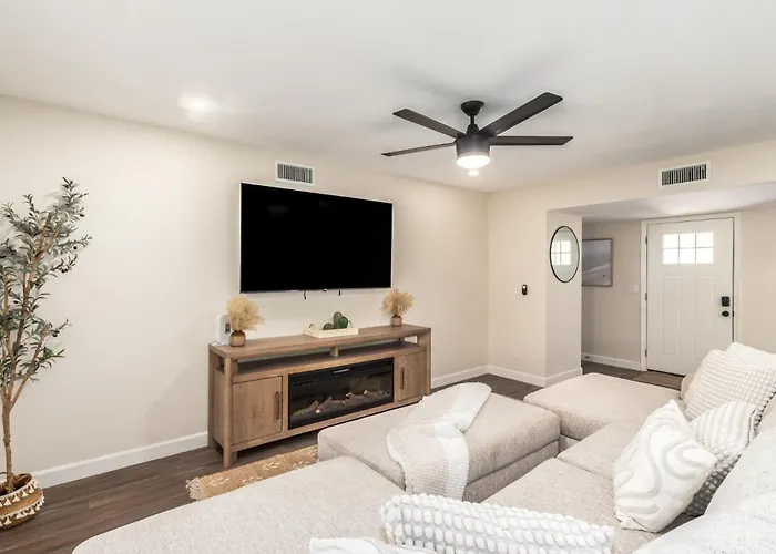Extended Ready - Spacious 3br Wprivate Backyard Mesa
