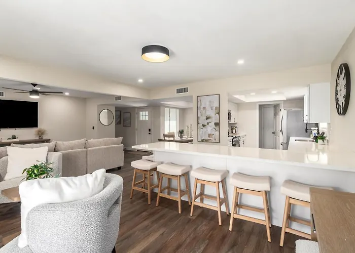 Extended Ready - Spacious 3br Wprivate Backyard Dom wakacyjny