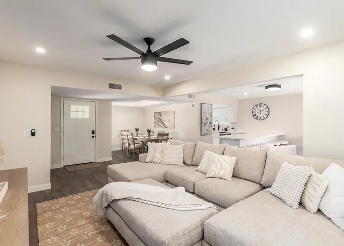 Extended Ready - Spacious 3br Wprivate Backyard Dom wakacyjny