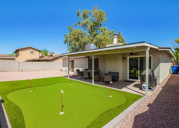 Holiday home Extended Ready - Spacious 3br Wprivate Backyard Mesa